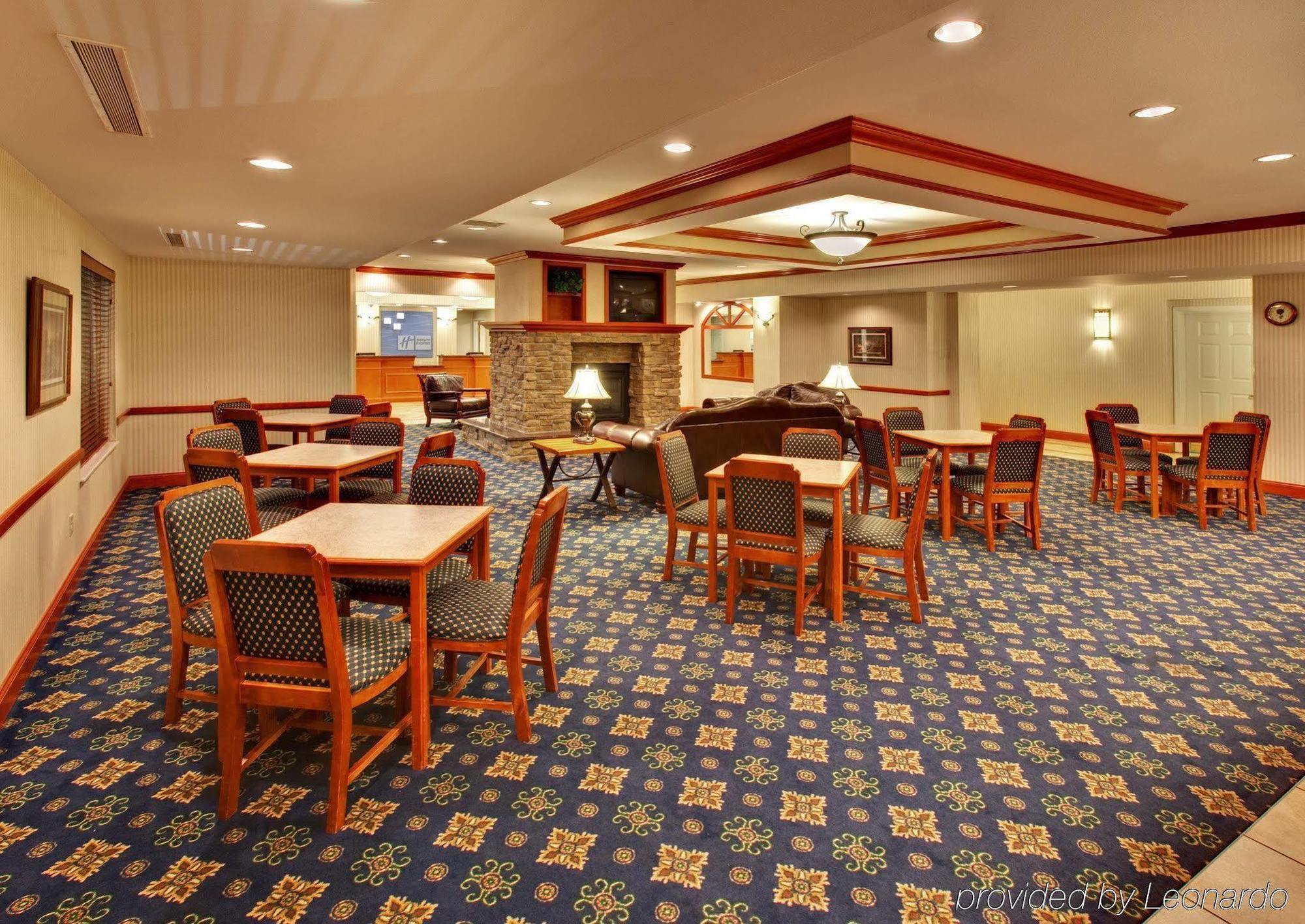 Holiday Inn Express & Suites Vermillion, An Ihg Hotel Ресторан фото